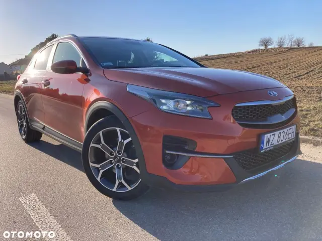 KIA XCeed 1.5 T-GDI Business Line DCT