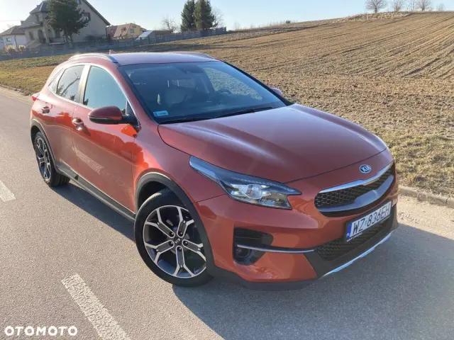 KIA XCeed 1.5 T-GDI Business Line DCT