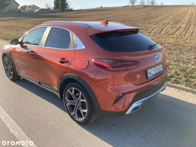 KIA XCeed 1.5 T-GDI Business Line DCT