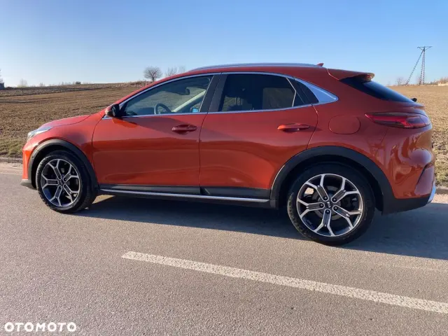 KIA XCeed 1.5 T-GDI Business Line DCT