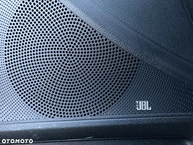 KIA XCeed 1.5 T-GDI Business Line DCT