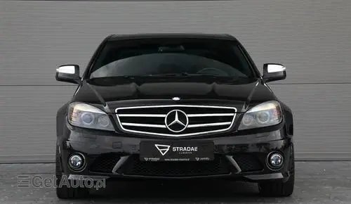 MERCEDES-BENZ Klasa C 63 AMG Performance