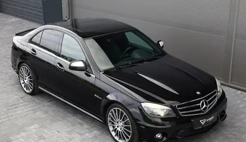 MERCEDES-BENZ Klasa C 63 AMG Performance
