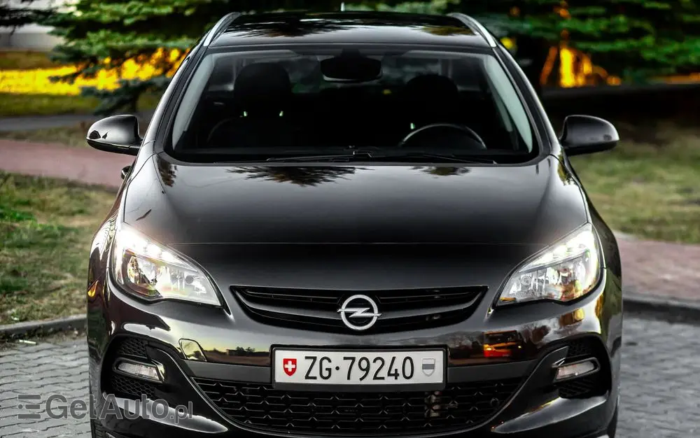 OPEL Astra 1.4 Turbo Edition Sport