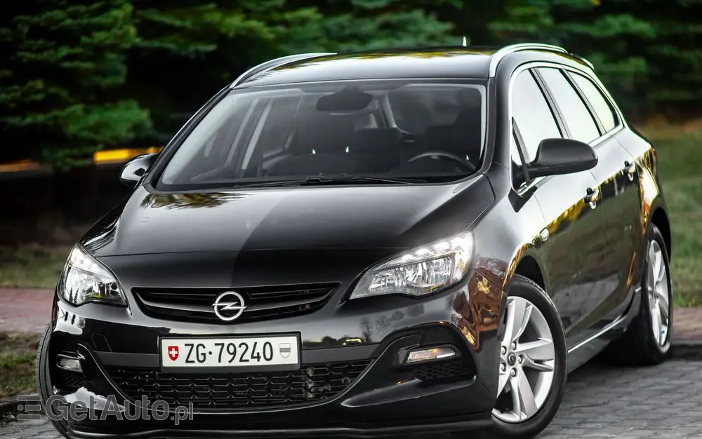 OPEL Astra 1.4 Turbo Edition Sport