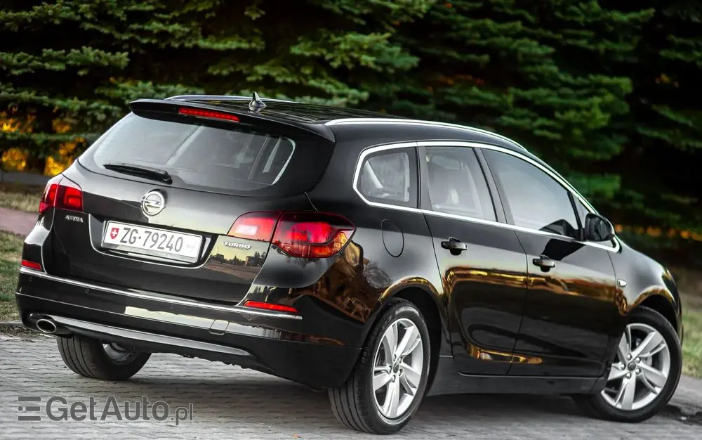 OPEL Astra 1.4 Turbo Edition Sport