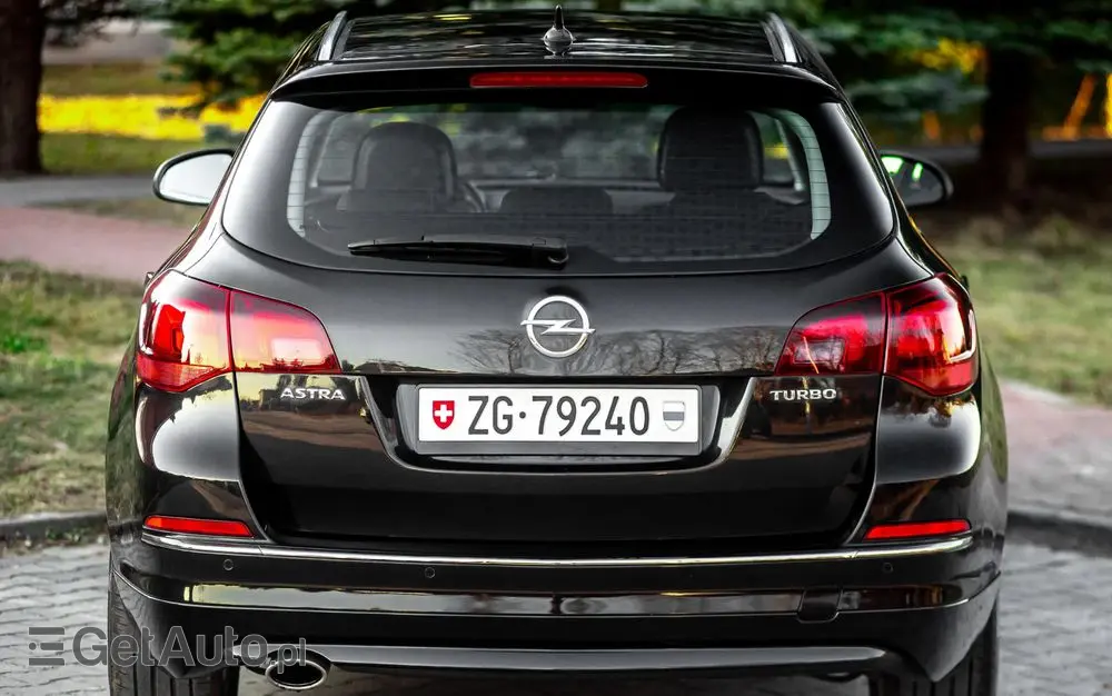 OPEL Astra 1.4 Turbo Edition Sport