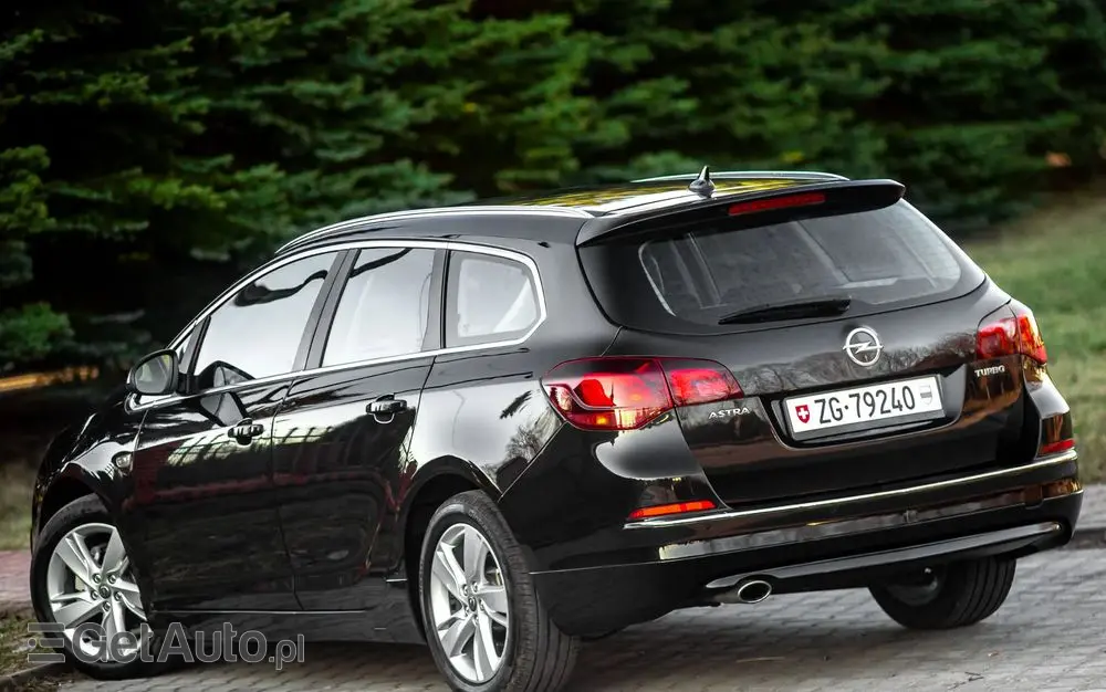OPEL Astra 1.4 Turbo Edition Sport