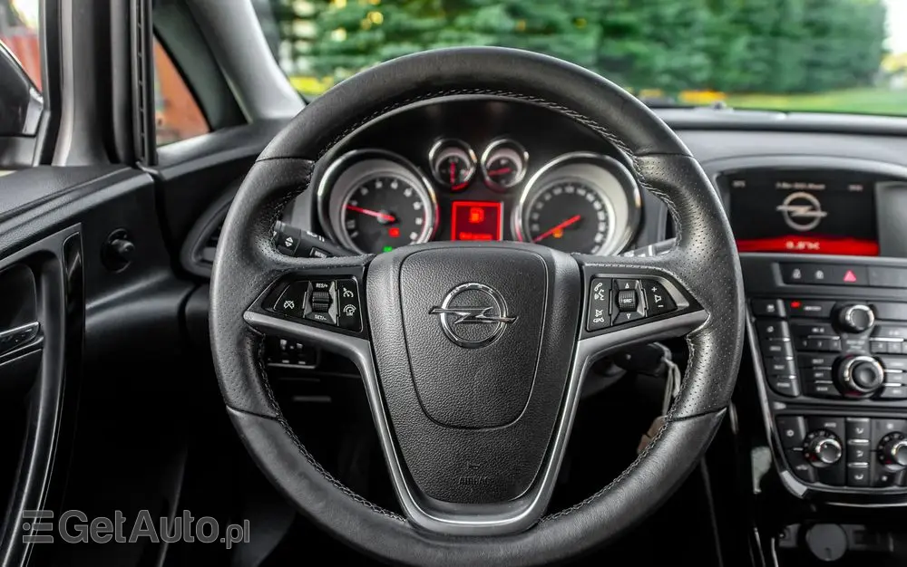 OPEL Astra 1.4 Turbo Edition Sport