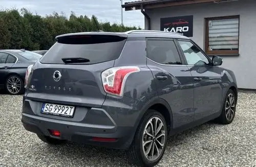 SSANGYONG/KGM Tivoli 