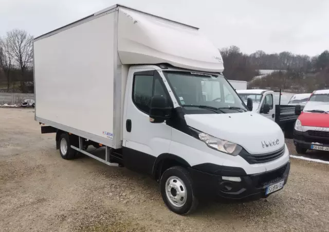IVECO 3.0-150KM Daily 35C15 Kontener długi rama 35-150 kiper Klimatyzacja długi rozstaw 