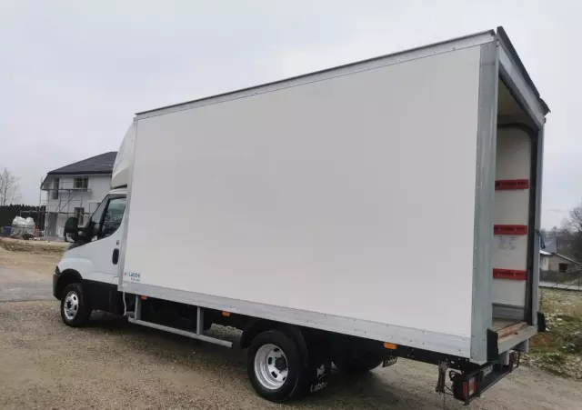 IVECO 3.0-150KM Daily 35C15 Kontener długi rama 35-150 kiper Klimatyzacja długi rozstaw 