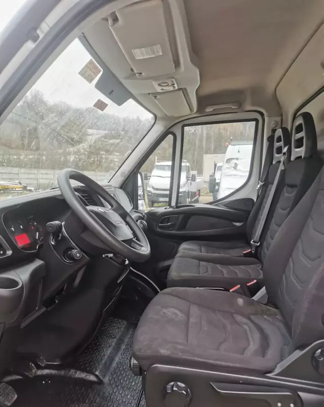 IVECO 3.0-150KM Daily 35C15 Kontener długi rama 35-150 kiper Klimatyzacja długi rozstaw 