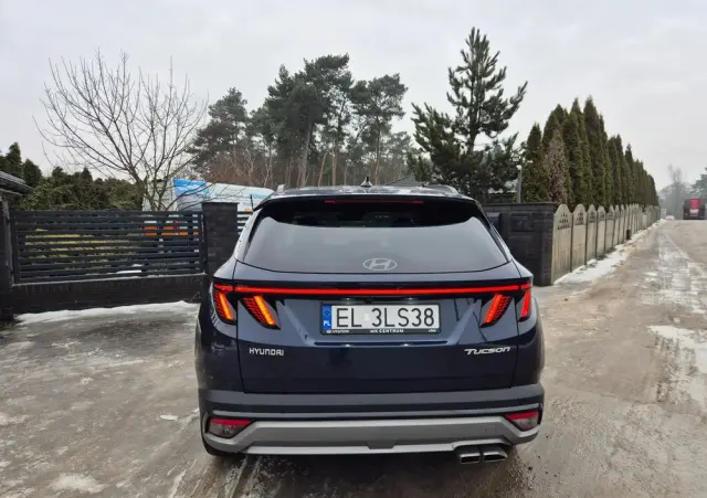 HYUNDAI Tucson 