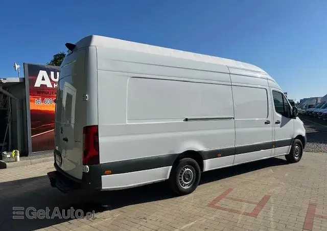 MERCEDES-BENZ Sprinter 319 Extra long 