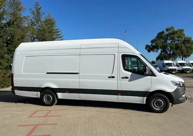MERCEDES-BENZ Sprinter 319 Extra long 