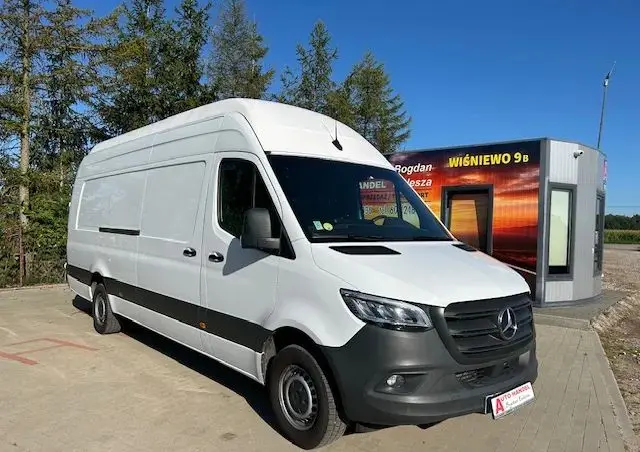 MERCEDES-BENZ Sprinter 319 Extra long 