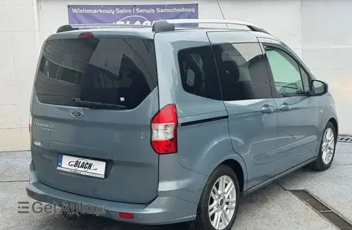 FORD Tourneo Courier 