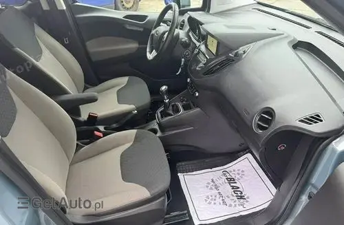 FORD Tourneo Courier 