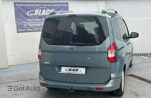 FORD Tourneo Courier 
