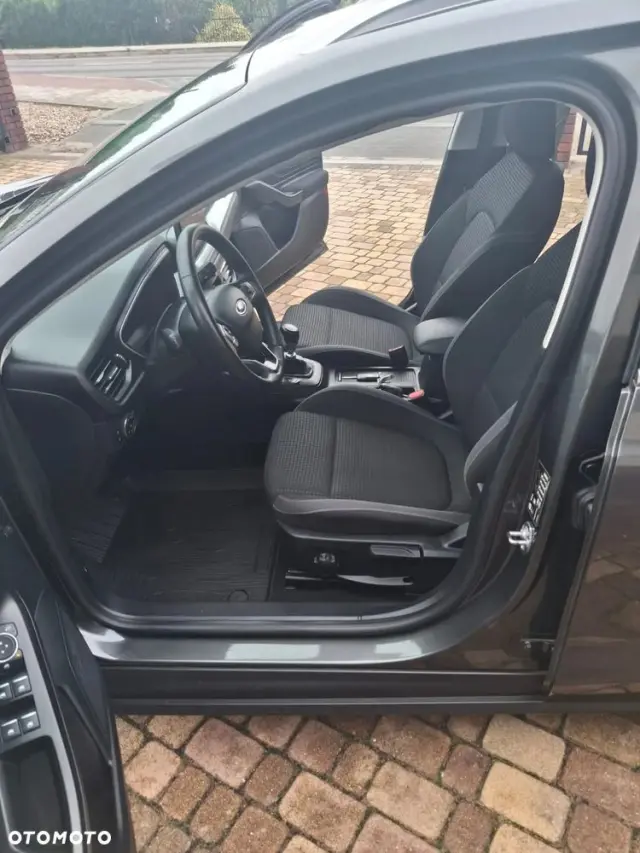 FORD Focus SW 1.0 EcoBoost Connected