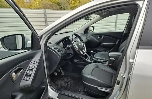 HYUNDAI Ix35 