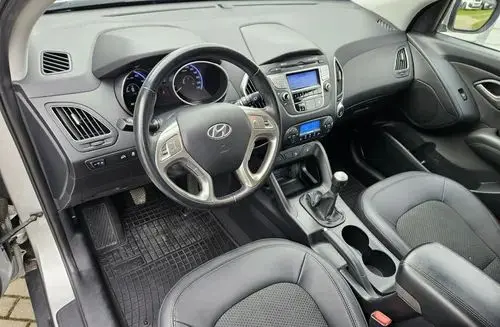 HYUNDAI Ix35 