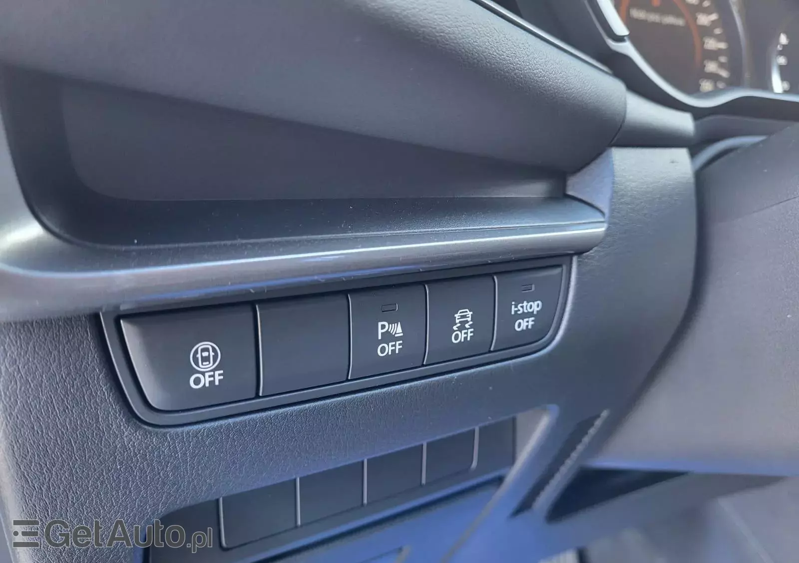 MAZDA 3 SKYACTIV-G 2.0 M-Hybrid