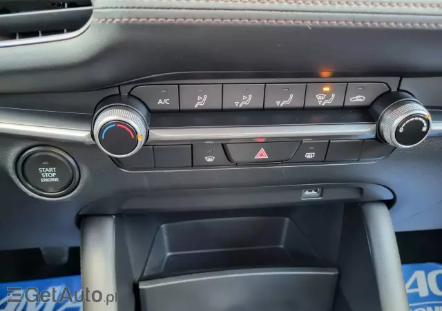 MAZDA 3 SKYACTIV-G 2.0 M-Hybrid