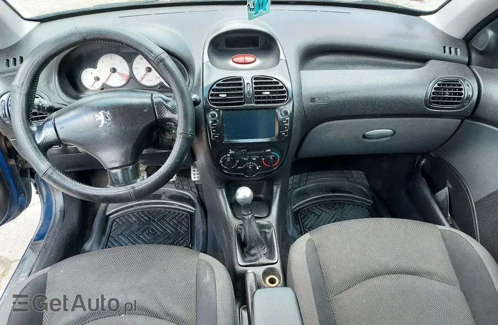 PEUGEOT 206 