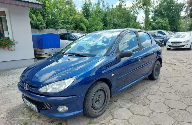 PEUGEOT 206 