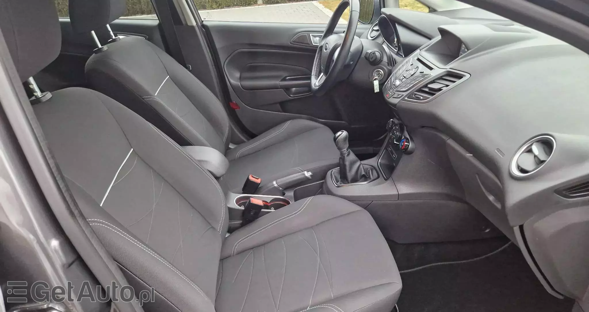 FORD Fiesta 1.0 EcoBoost Titanium