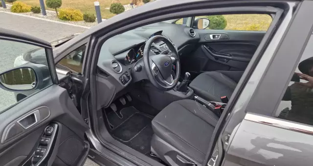 FORD Fiesta 1.0 EcoBoost Titanium