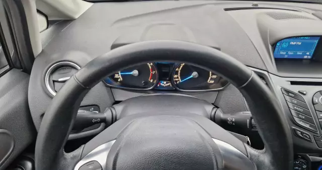 FORD Fiesta 1.0 EcoBoost Titanium