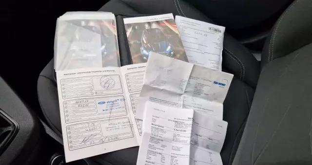 FORD Fiesta 1.0 EcoBoost Titanium