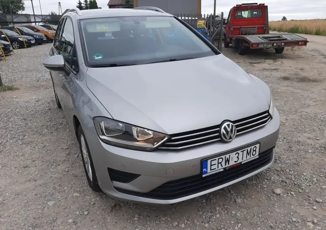 VOLKSWAGEN Golf Sportsvan 1.6 TDI BlueMotion Technology Comfortline