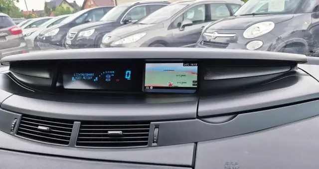 RENAULT Grand Espace 2.0 Navitech