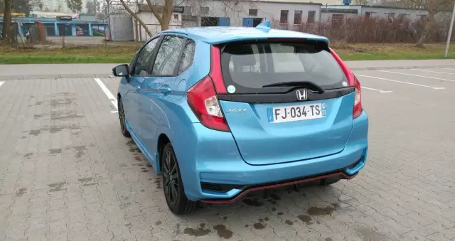 HONDA Jazz 1.5 i-VTEC Dynamic (ADAS) CVT
