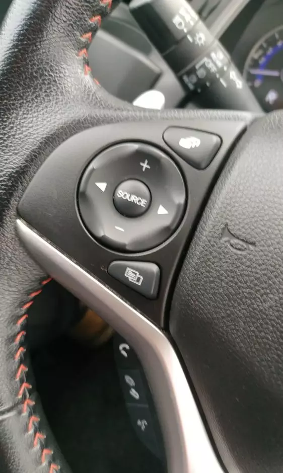 HONDA Jazz 1.5 i-VTEC Dynamic (ADAS) CVT