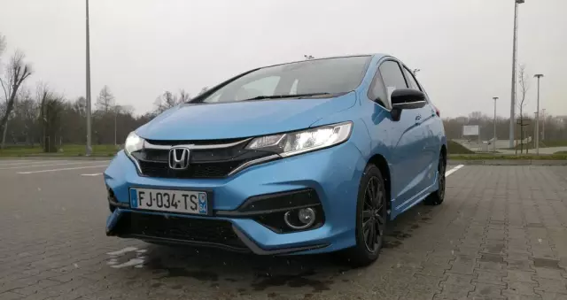 HONDA Jazz 1.5 i-VTEC Dynamic (ADAS) CVT