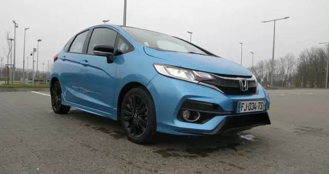 HONDA Jazz 1.5 i-VTEC Dynamic (ADAS) CVT