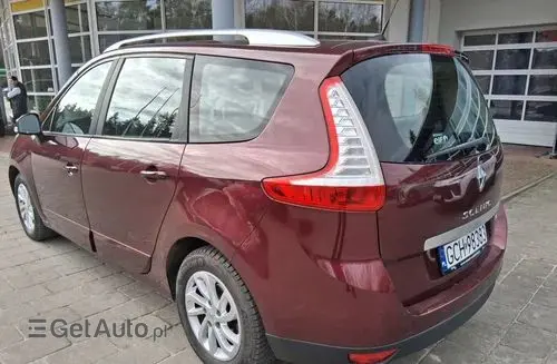 RENAULT Grand Scenic 