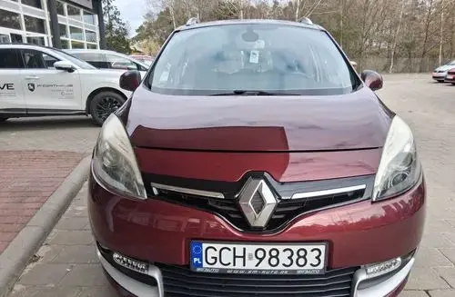 RENAULT Grand Scenic 
