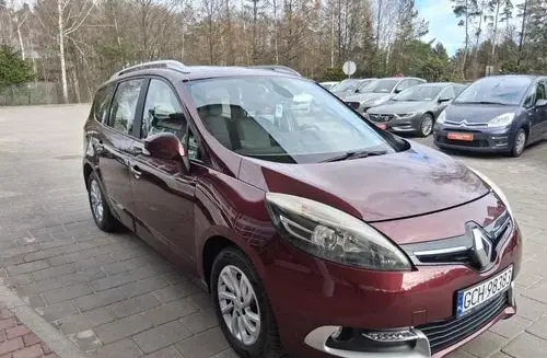 RENAULT Grand Scenic 