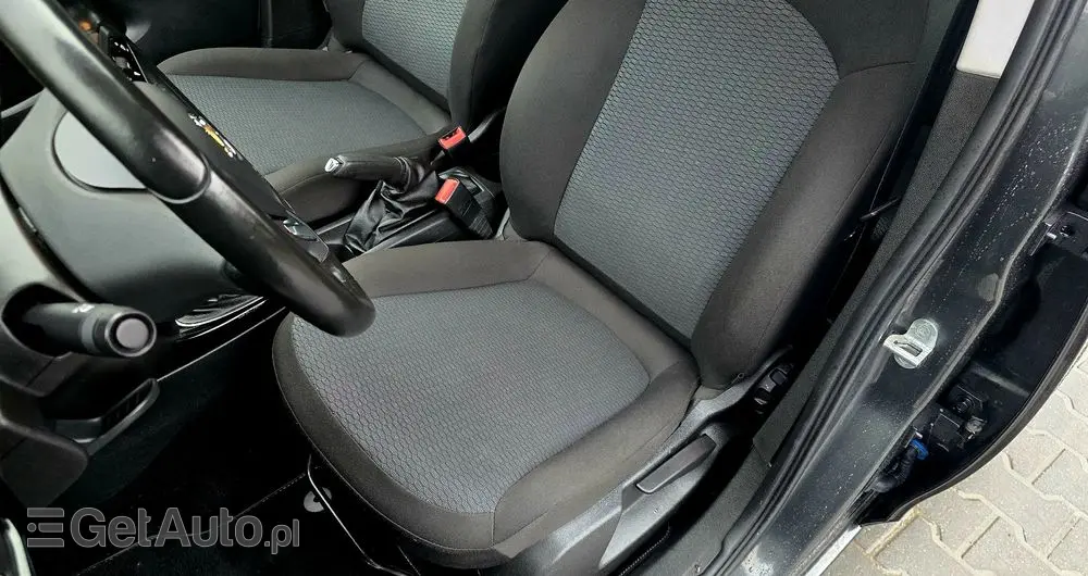 OPEL Corsa 1.4 Active
