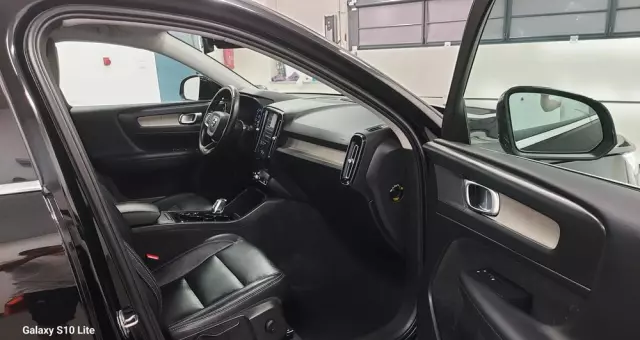 VOLVO XC 40 D3 Inscription