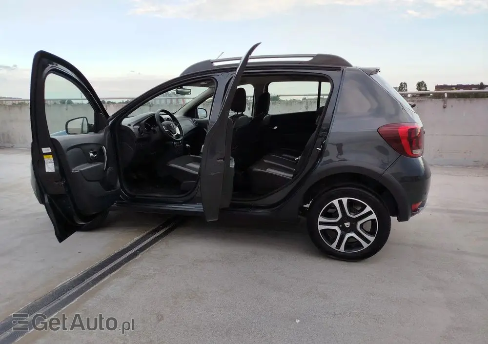 DACIA Sandero Stepway TCe 90 S&S Ambiance