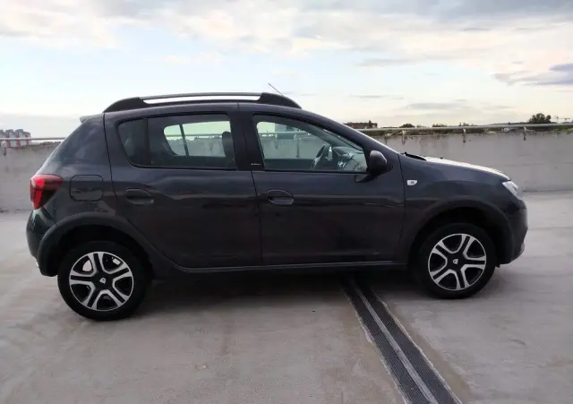 DACIA Sandero Stepway TCe 90 S&S Ambiance