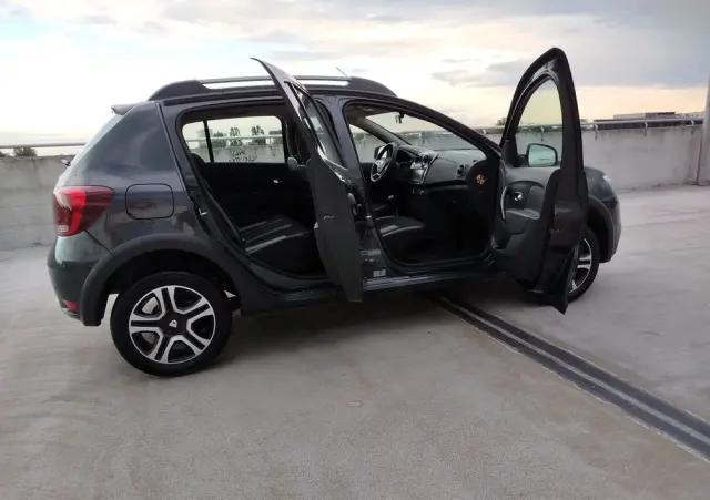 DACIA Sandero Stepway TCe 90 S&S Ambiance