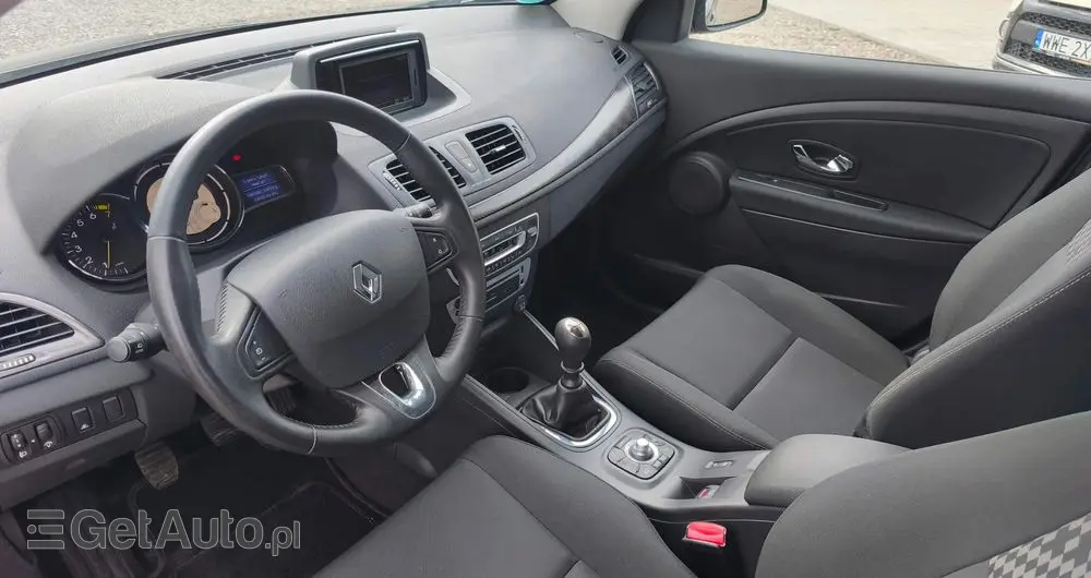 RENAULT Megane 1.6 16V 110 Dynamique